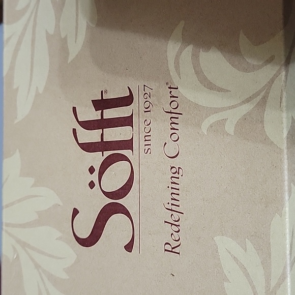 Clogs / shoes - Picture 4 of 4